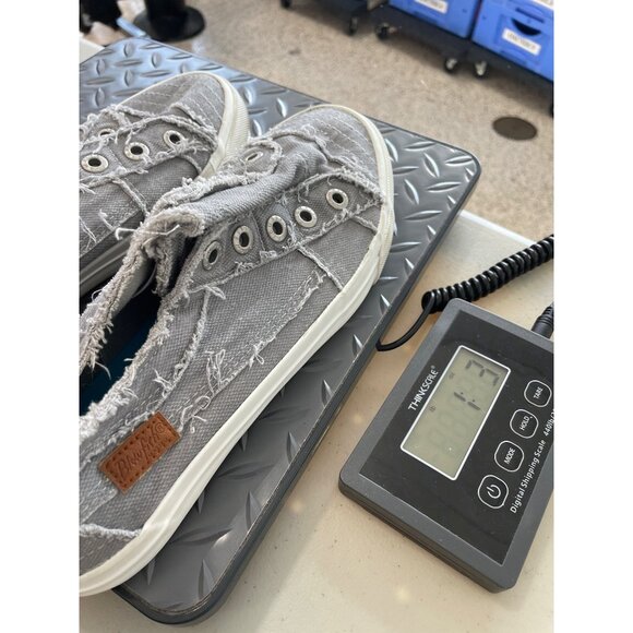 Blowfish Malibu Sneakers Size 6 Canvas Slip On Gray Distressed Frayed Comfort - Picture 10 of 10